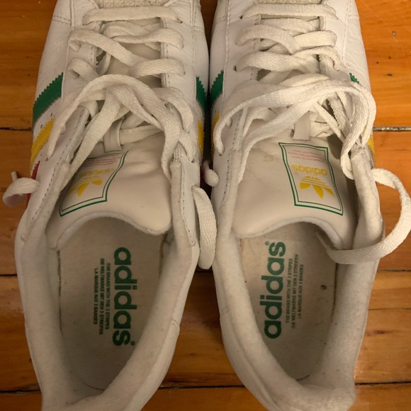 ADIDAS SHELL TOES SIZE 8.5 MENS (WOMENS SIZE 10) - Picture 2 of 3